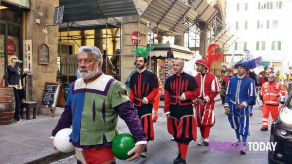 Calcio storico e Fochi, forti disagi agli autobus: "Possibili ritardi su tutta la rete"