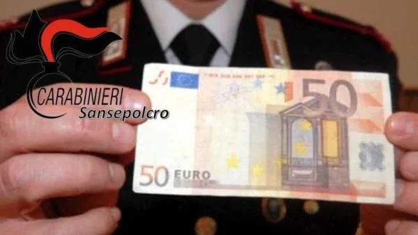 Banconote false acquistate tramite Telegram e utilizzate per pagare il carburante da parte di due ragazzi di 18 anni. Prosegue l'indagine.