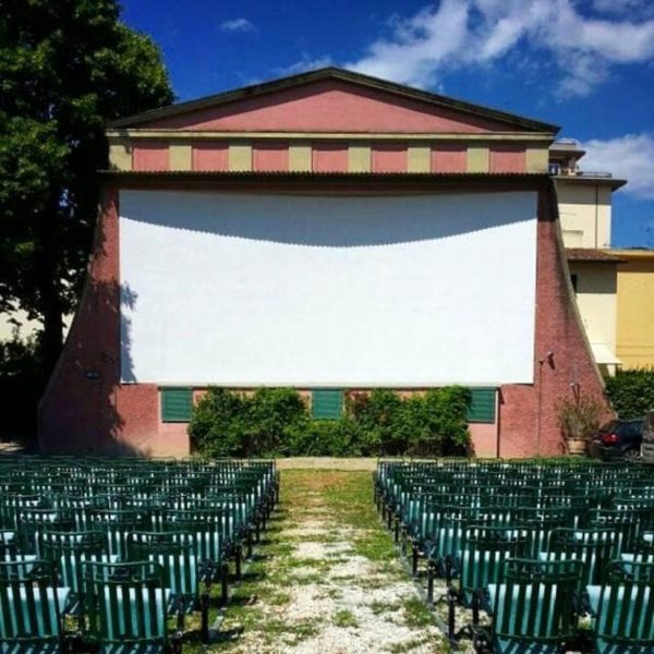 Cinema all'aperto: al via la stagione estiva al Grotta di Sesto Fiorentino