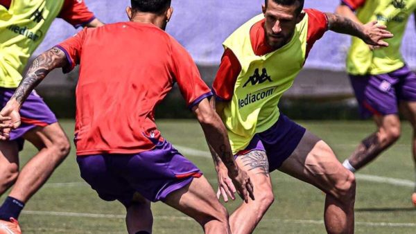 Il Viola Park ospiterà l'inizio del ritiro della Fiorentina - pronto per il calcio d'inizio