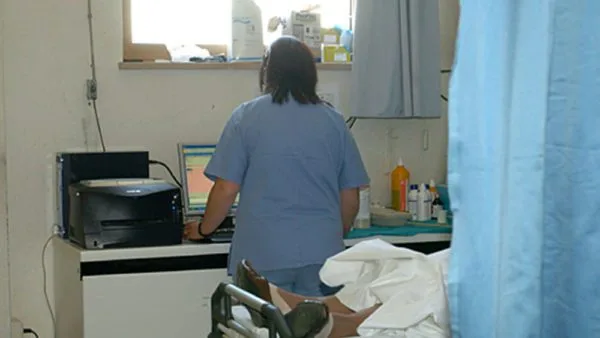 Indagini in corso sulla violenta rissa nel locale notturno: 4 feriti trasportati in ospedale