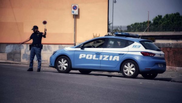 Denunciato per il trasporto di una mazza da golf considerata potenziale arma