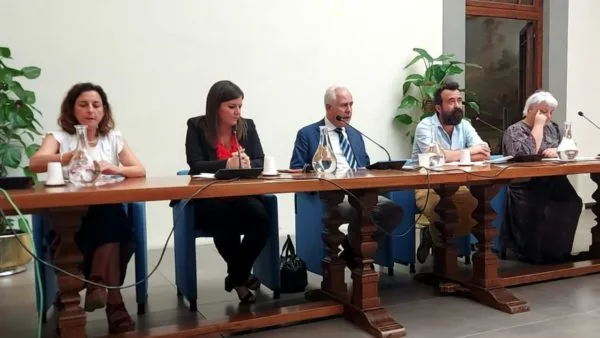 Meeting Internazionale Antirazzista: la 29esima edizione a Cecina per un futuro di solidarietà, diritti e pace. Scopri gli ospiti illustri e le imperdibili attività in programma.
