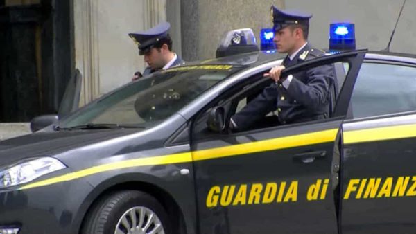 Sequestri, arresti, denunce: il resoconto della guardia di finanza in Toscana