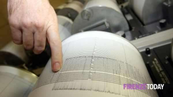 Devastante terremoto colpisce Firenze