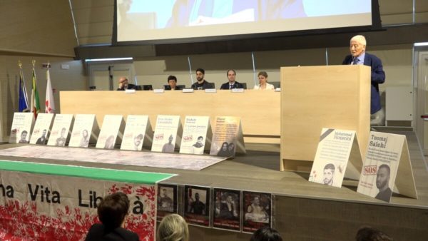 L’Ordine degli avvocati di Firenze: "Al fianco del popolo iraniano"