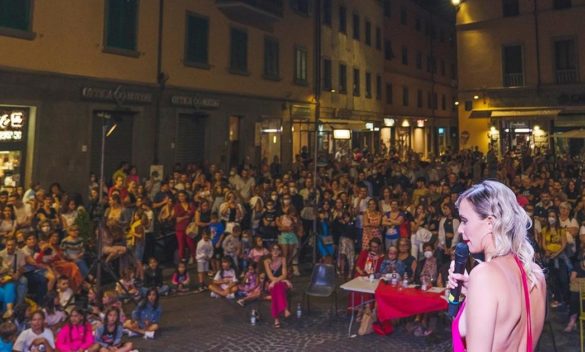 Settimana del Commercio di Castelnuovo: 40 anni di Eventi, Musica e Shopping