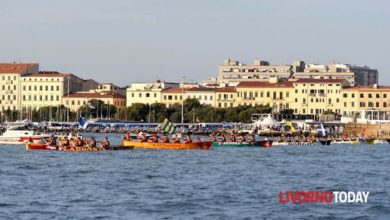 della storica manifestazione Palio Marinaro 2023 è pronto: i team pronti a scendere in acqua alle 18.30.