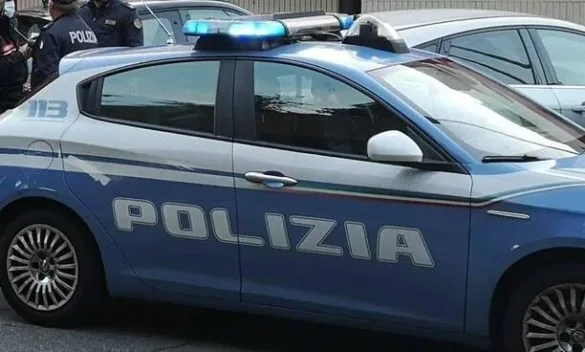 Rapinò una farmacia armato di coltello e pistola finta, arrestato a Firenze