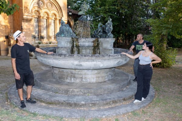 Restaurata fontana Naiadi Concerto a quattro mani per festeggiare l'evento