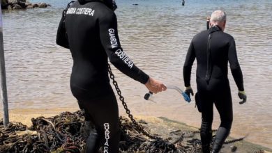 Smantellato il porticciolo al Campese, tolte tre tonnellate di cavi