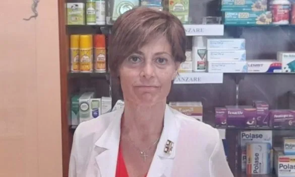 Rapinata con il coltello in farmacia "Il mio sangue freddo con il ladro" rrestano senzatetto