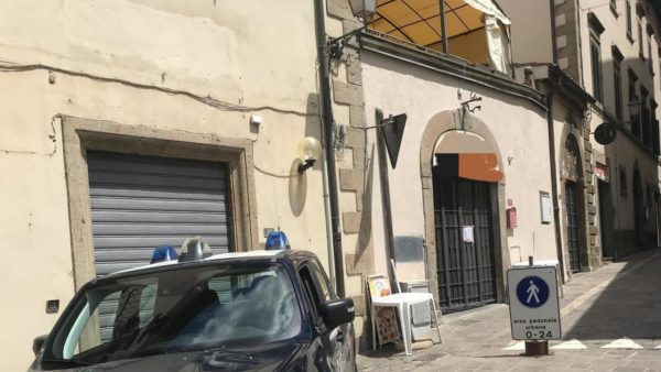 Guidava sull'Amiata in stato di ebbrezza: sanzioni e sequestro dei Carabinieri
