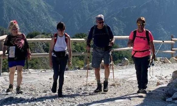 Il fascino delle montagne con il Cai Successo per il Colonnata Trek