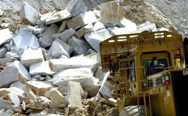 Marmo, è giallo sulla determina Convenzione con le ditte più blande