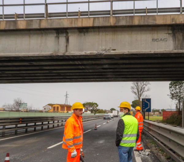 Gestione lavori in FiPiLi "Nessuna superficialità"