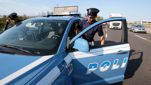 Contromano in FiPiLi, il bilancio dell’incidente: in rianimazione la coppia di anziani finita in senso opposto