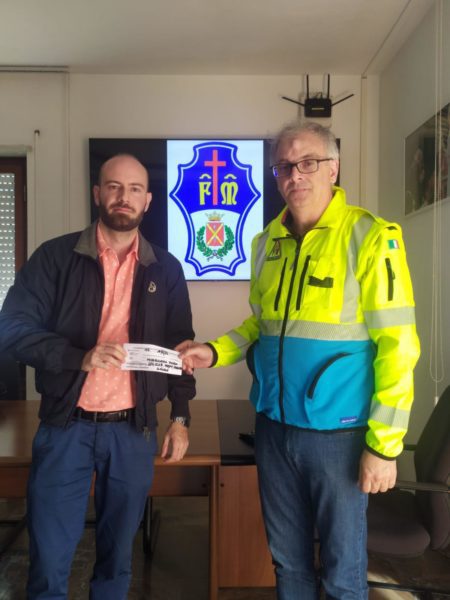 Donazione alla Misericordia dal Leo club Agorà