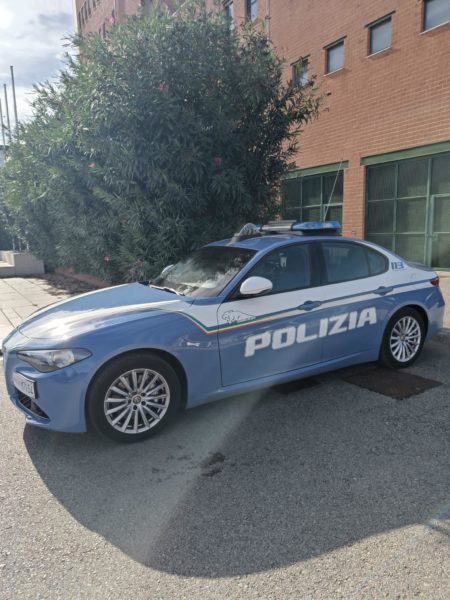 Controlli a tappeto Polizia in azione in città Al setaccio 360 persone