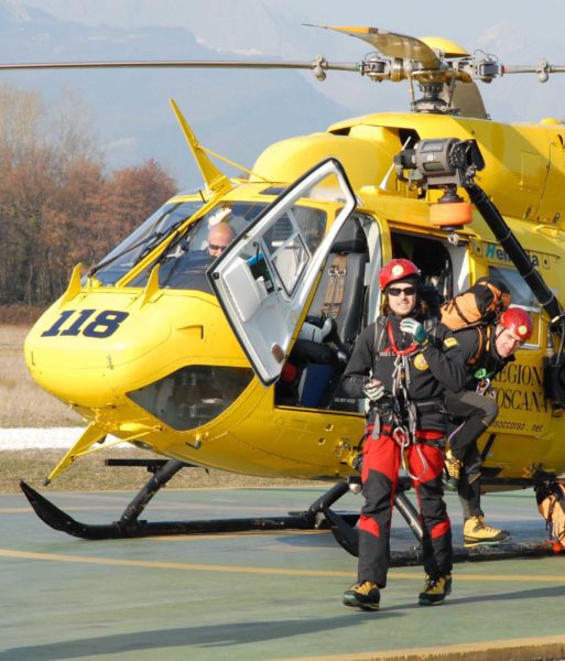 Braccio di ferro sull'elisoccorso Stop al bando, avanti a proroghe