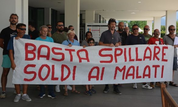 Consulta popolare davanti al Noa "Sosta gratuita per malati e parenti"