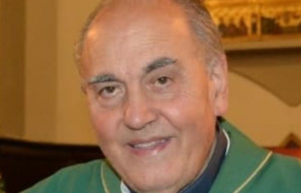 Lutto nella chiesa di Lucca, è morto don Mario Tolomei