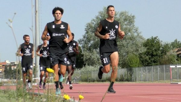 Amichevoli di calcio a Rigutino, Arezzo al lavoro durante la settimana.