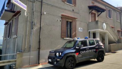 Commessa di Castagneto Carducci derubata delle carte di credito; autorità denunciano il furto di 3000 euro dal conto corrente