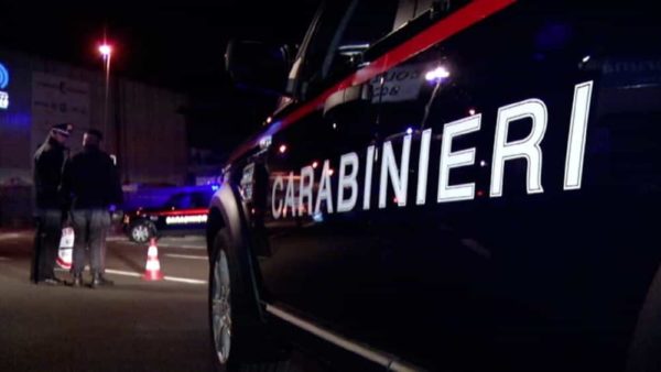 Giovane di 24 anni ferito in un altro attacco a coltellate nel centro città