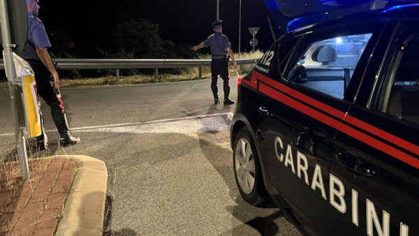 Banda di ladri colta sul fatto: stop agli scorrerie in casa