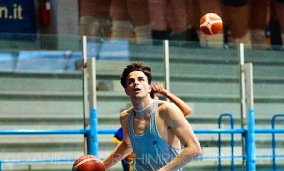 Cosmocare del Cus Pisa annuncia il nuovo arrivo per la squadra di basket: Davide Mezzani si unisce ai gialloblu.