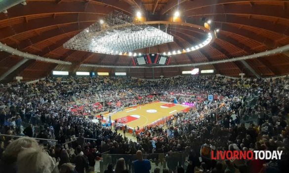 Libertas e Pielle nella serie B di Basket 2023-24: sfide nel girone Ovest per le squadre livornesi.