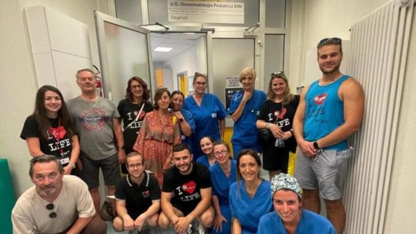 Donazione di giochi ad Agbalt: un gesto di solidarietà che parte dall'Alto Adige fino a Pisa