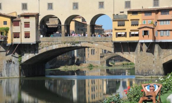Estesa l'allerta caldo a Firenze: bollino rosso fino a giovedì prossimo