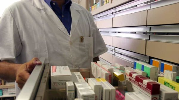 Guida ai farmaci da portare in vacanza: come sceglierli e conservarli correttamente