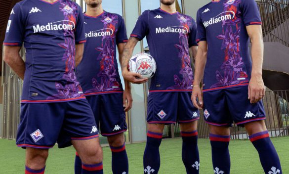La Fiorentina e Kappa presentano la nuova terza maglia per la stagione 2023-2024