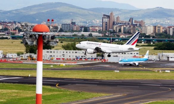 Denuncia presentata in procura sull'aeroporto di Peretola per "illegittimità operativa"