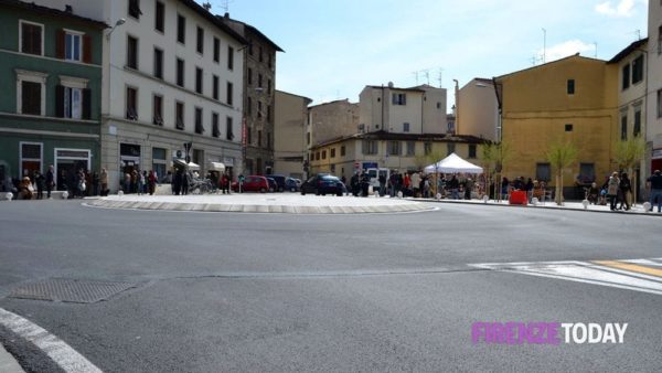 Due giovani denunciate per tentativo di furto in un appartamento a San Jacopino