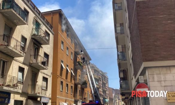 Grave incendio divampa in una abitazione di via Amerigo Vespucci a Pisa