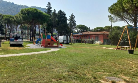 Interventi di manutenzione alle attrezzature ludiche e sportive nei parchi pubblici di San Giuliano