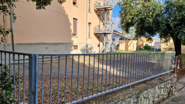 Pomarance, il parcheggio dell'ITI sequestrato dalla Provincia