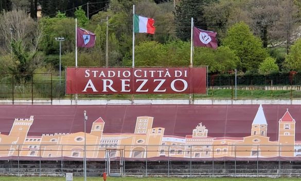 Promozione del Lecco in Serie B, retrocessione della Reggina. Eliminazione del Siena dal Campionato. Il girone dell'Arezzo.