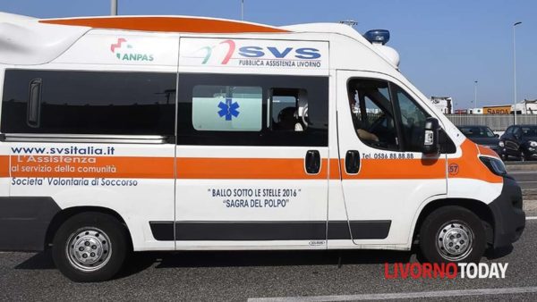 Operaio di 51 anni ricoverato in ospedale a seguito di incidente sul lavoro nel cantiere Azimut Benetti