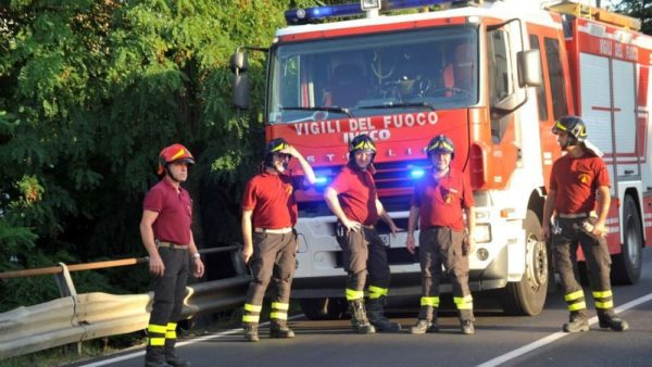 Vigili del fuoco, Fp Cgil: "Scarsa dotazione di personale e condizioni di lavoro sfavorevoli a causa dell'elevata temperatura"