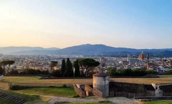 Forte Belvedere: Un'eccentrica storia di un luogo militare mai assediato