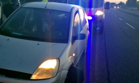 Grave incidente sulla Fi-Pi-Li: Auto fuori controllo si schianta contro il guardrail