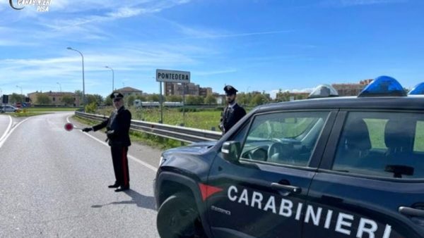 Tentativo di assalto al supermercato nella notte a Calcinaia: Carabinieri arrestano i responsabili