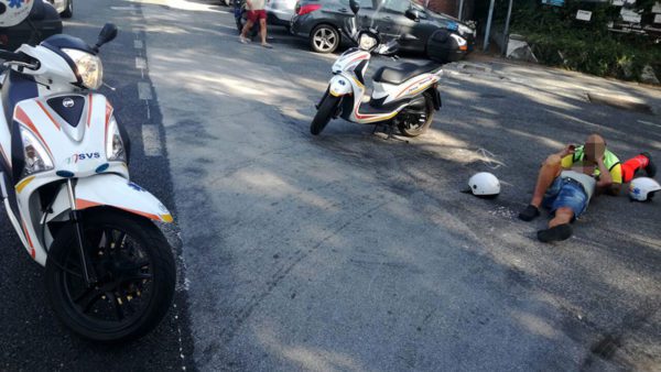 65enne di Quercianella viene ricoverato dopo un incidente in scooter