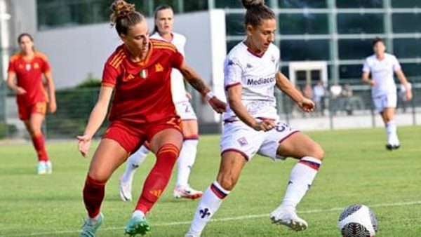 La Fiorentina Femminile cede solo nel finale dell'amichevole contro la Roma