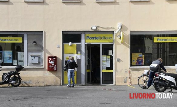 Offerta di lavoro: consulenti finanziari richiesti da Poste Italiane a Livorno. Candidature aperte per laureati fino al 4 settembre.